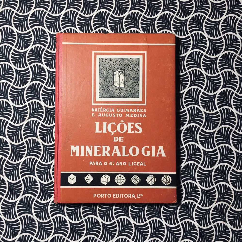 Lições de Mineralogia para o 6º ano Liceal