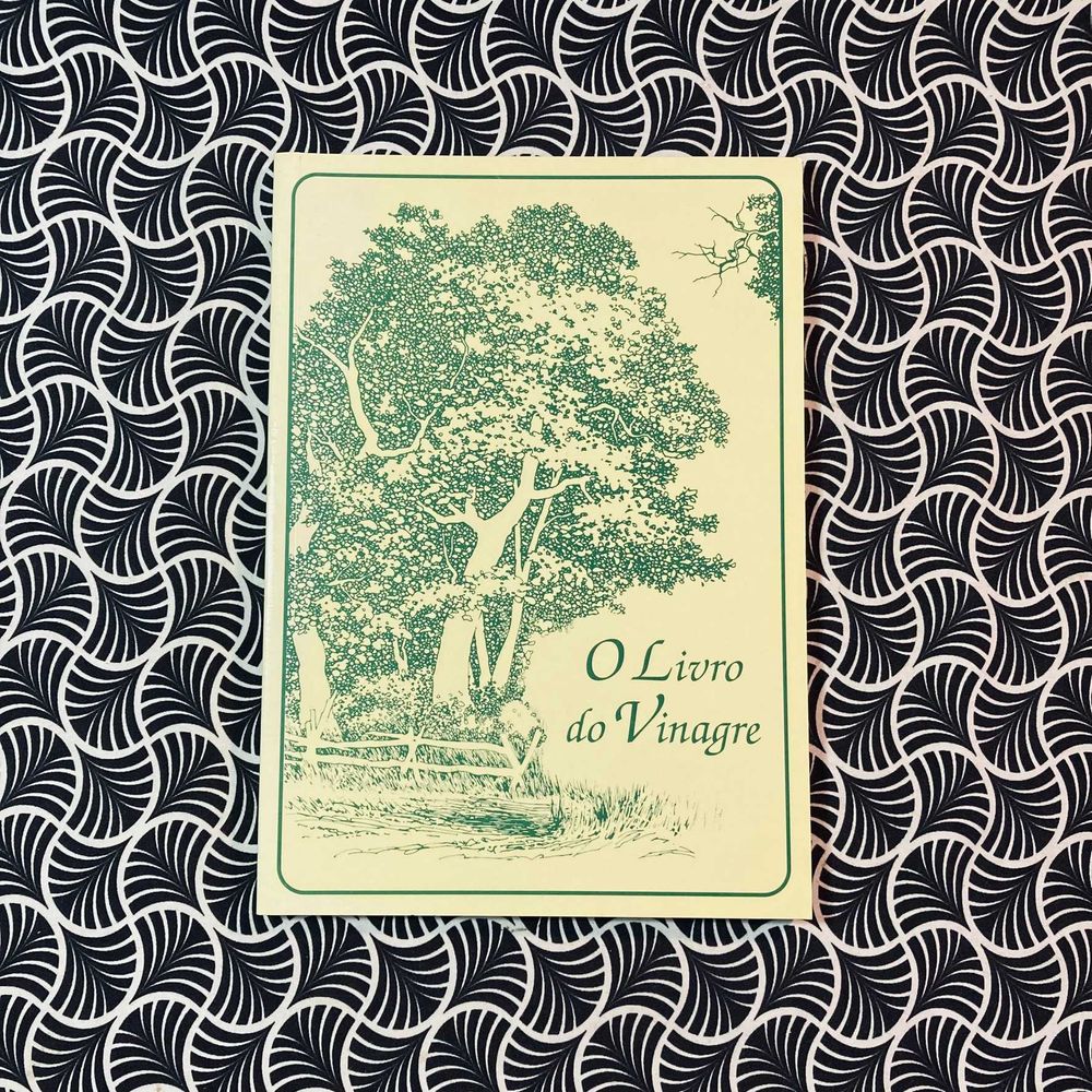 O Livro do Vinagre - Emily Thacker