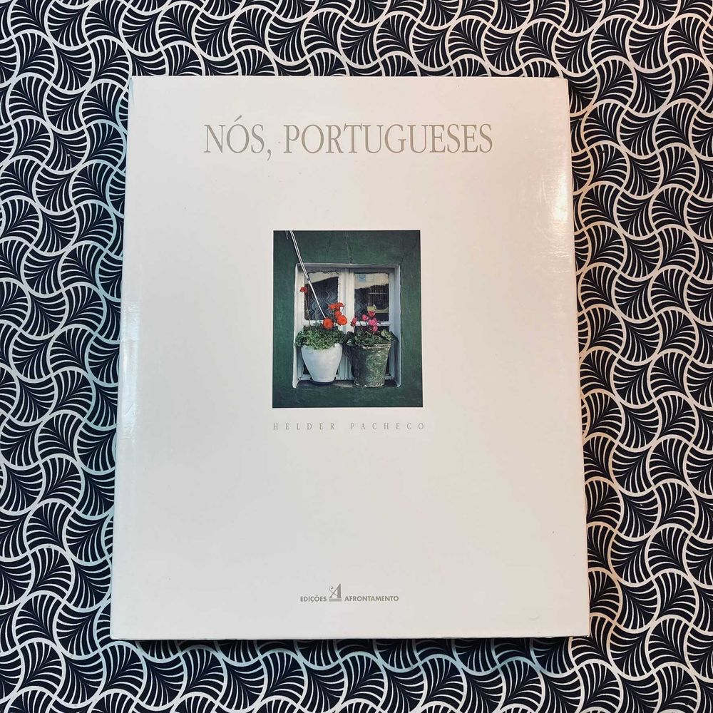 Nós, Portugueses - Hélder Pacheco