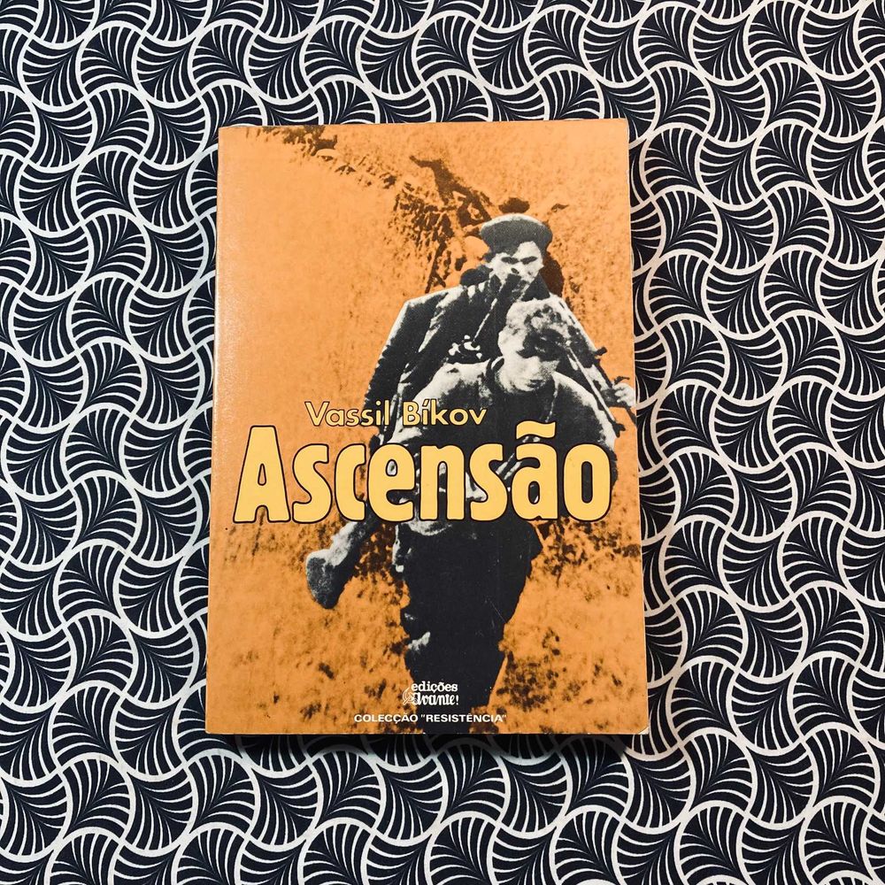 Ascensão - Vassil Bíkov
